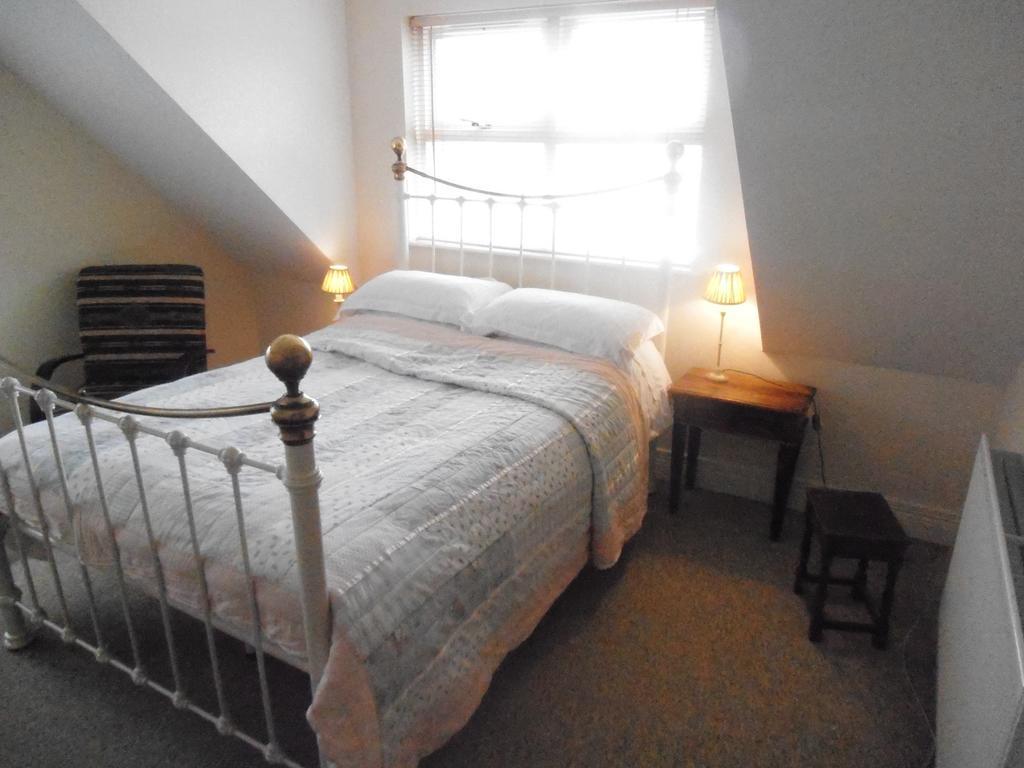 The Old Manse B & B Ballycastle Room photo